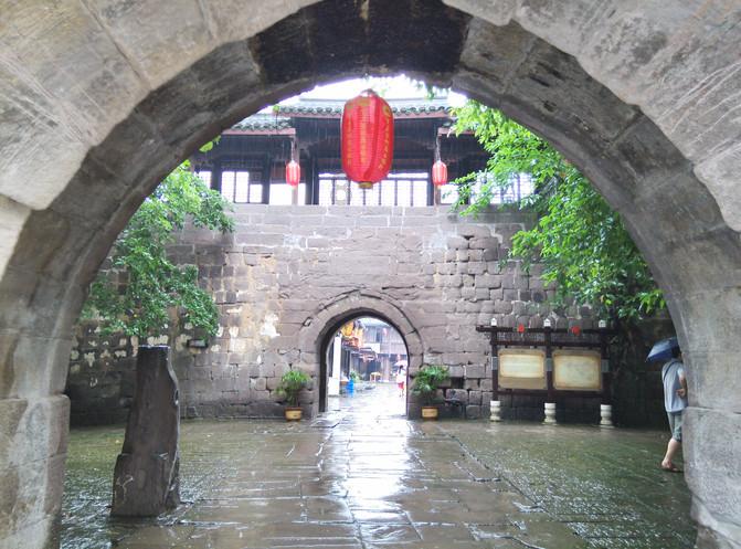 天津市第27届杨柳青国潮灯展开幕